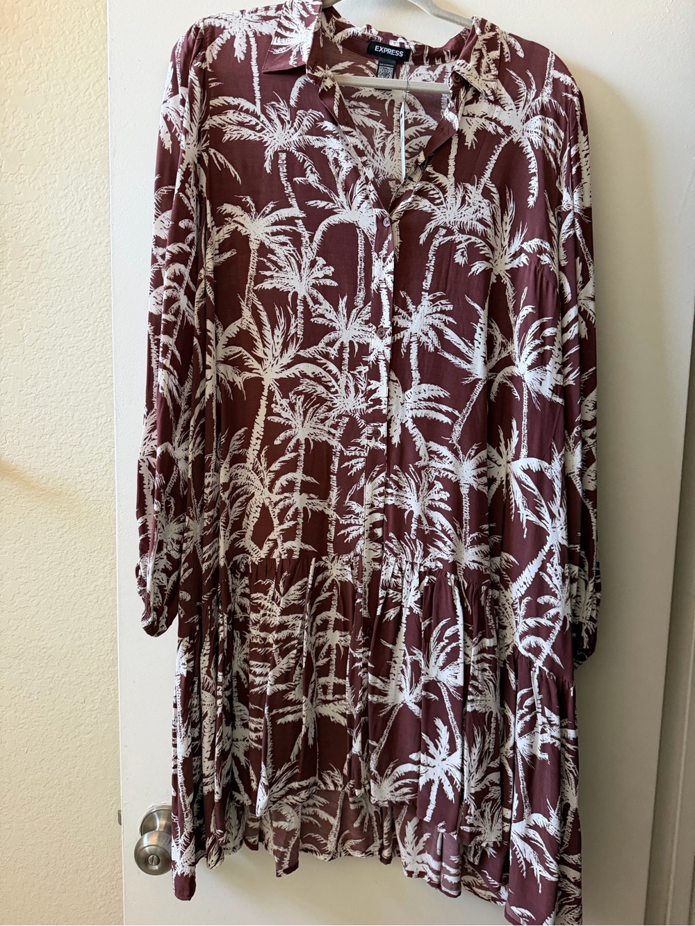 Express Women's Maroon Palm Print Button-Front Dress